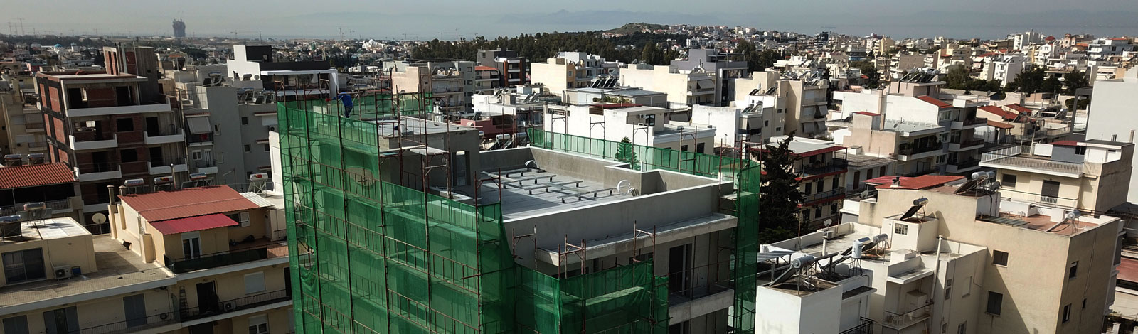 Σκαλωσιά στο έργο Σκαλωσιές σε Νεόδμητη Οικοδομή στoν Άλιμο