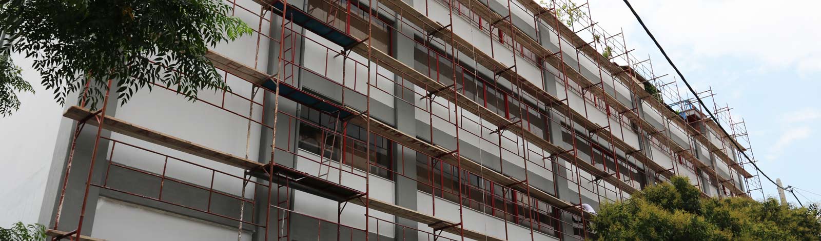 Σκαλωσιά στο έργο Σκαλωσιές σε Επιπλοποιείο στον Ρέντη